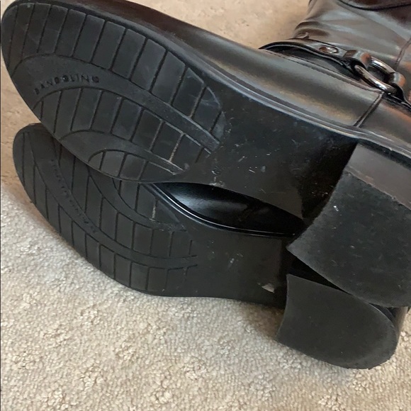 Black boot - Picture 7 of 8